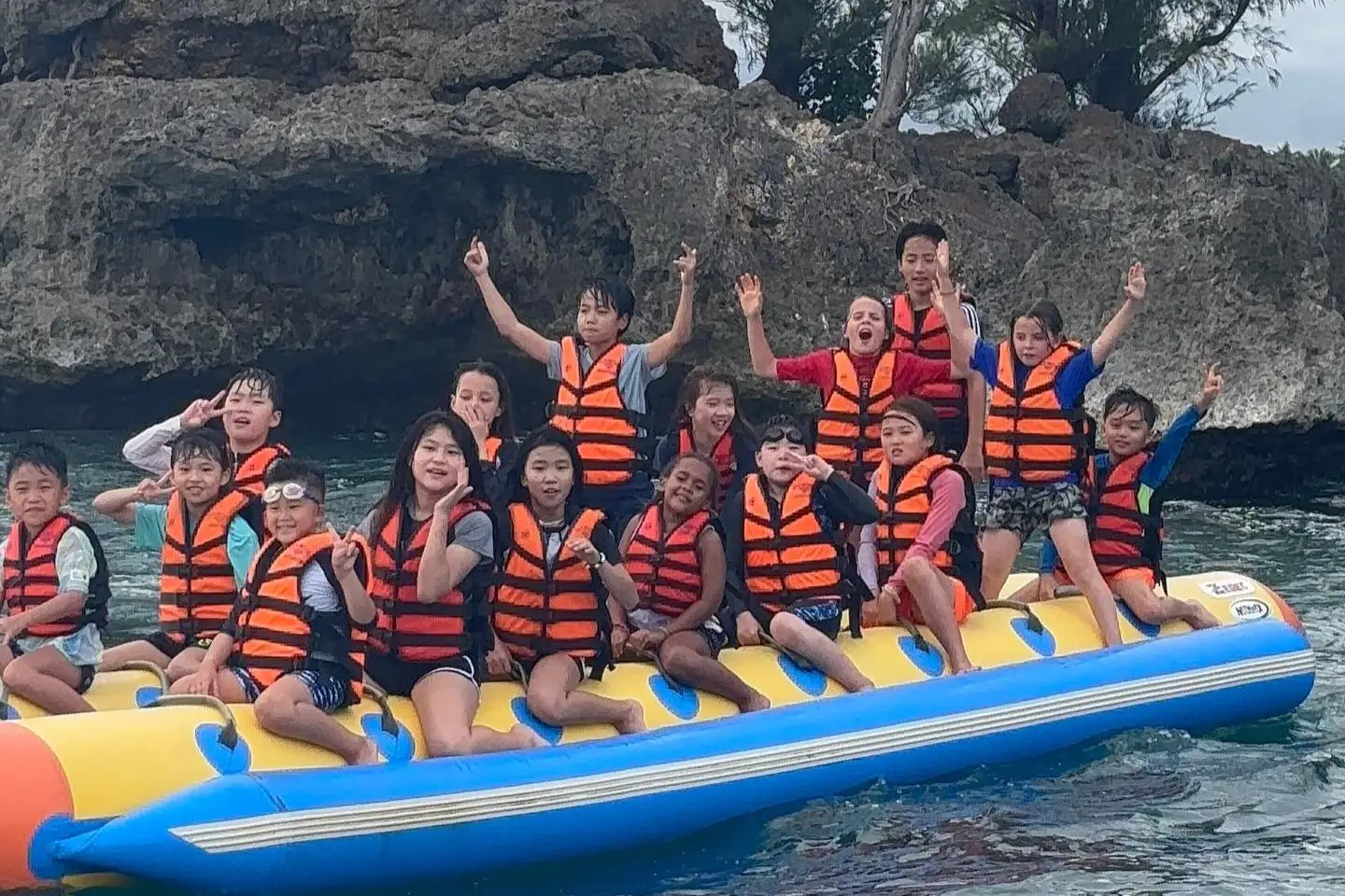 Junior English camp at Paradise English in Boracay