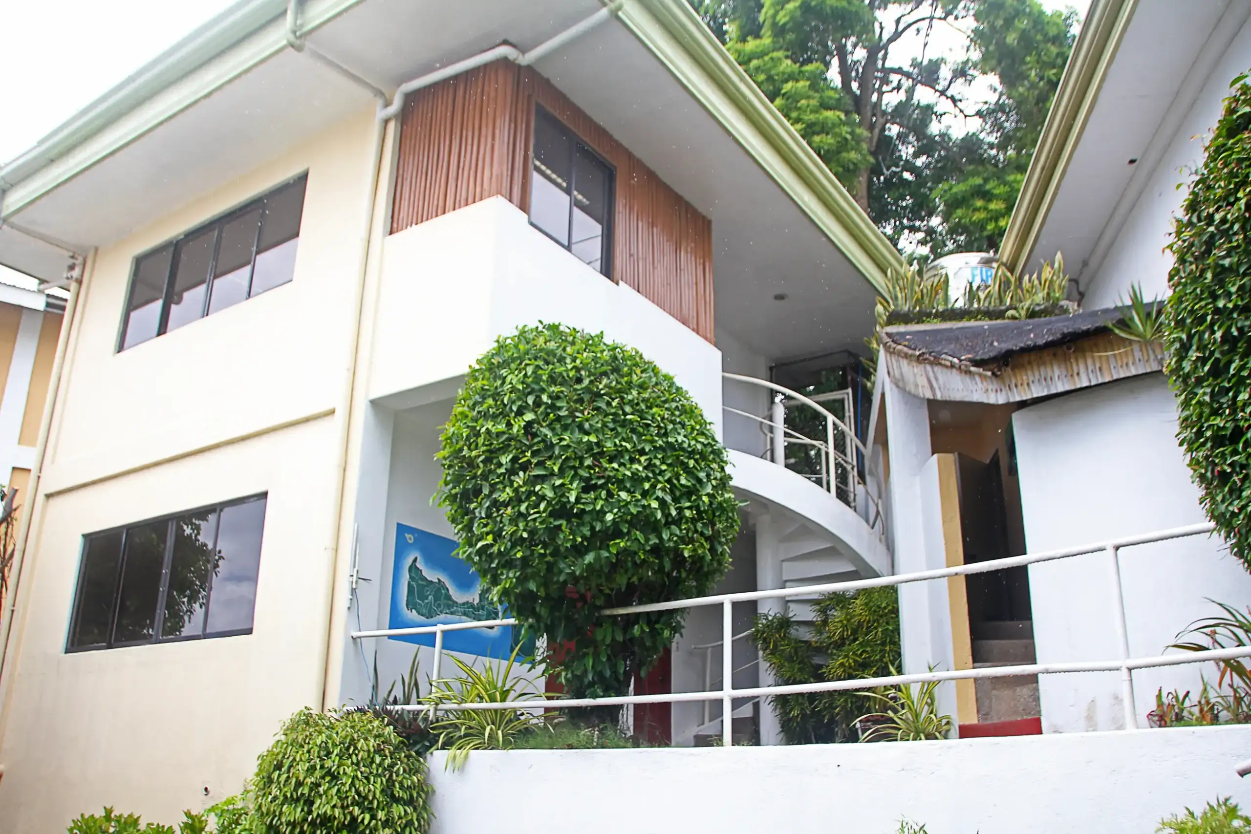 Paradise English campus in Boracay